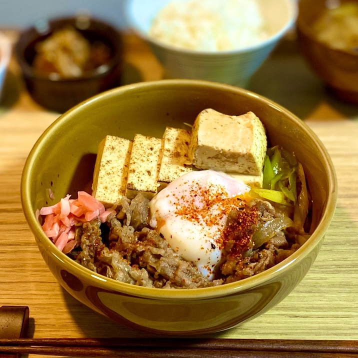 市販の牛皿で❗️牛丼屋さんの肉豆腐【和食・主菜】